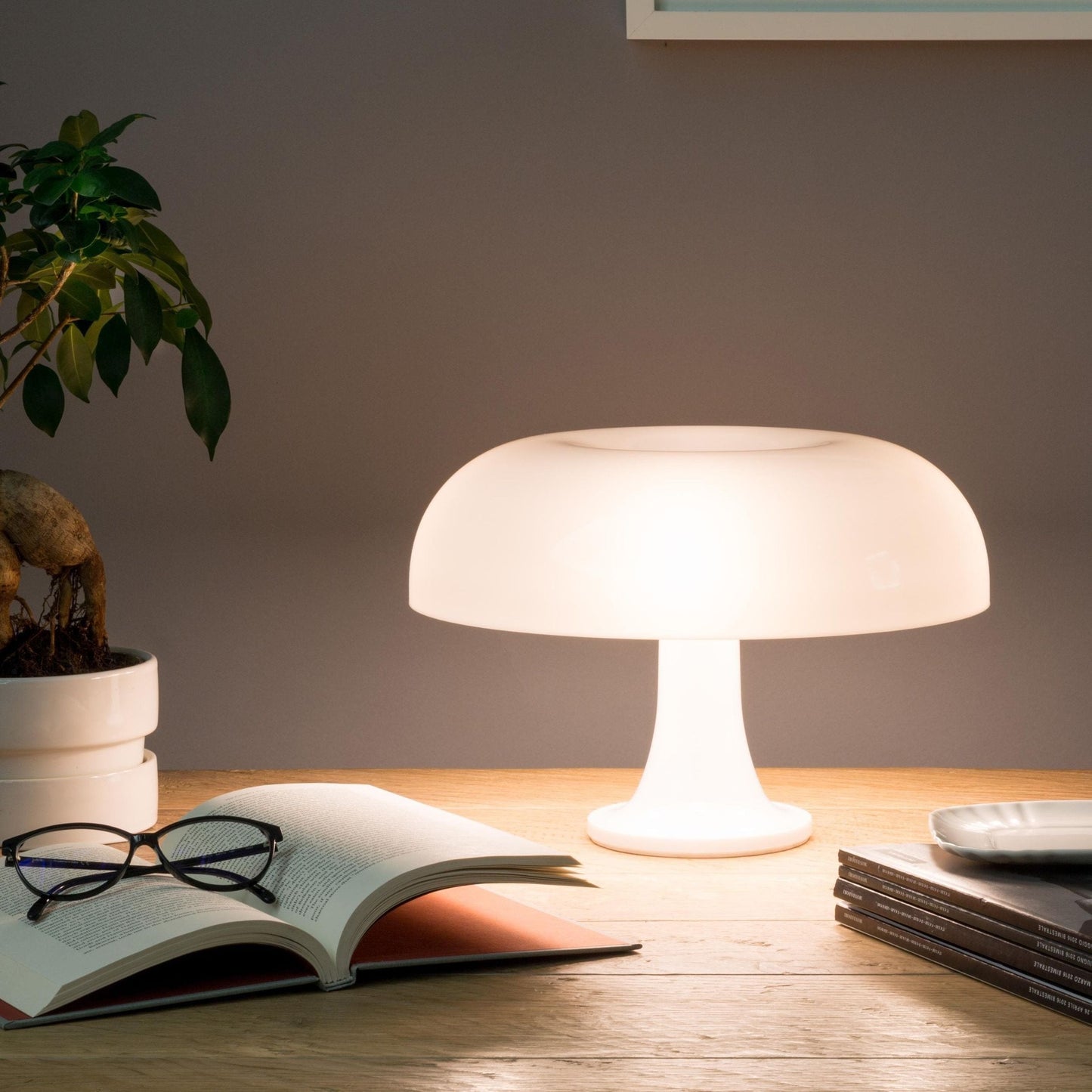 Retro Paddenstoel Tafellamp met Warm Licht – Italiaans Design voor Woonkamer en Slaapkamer Wit