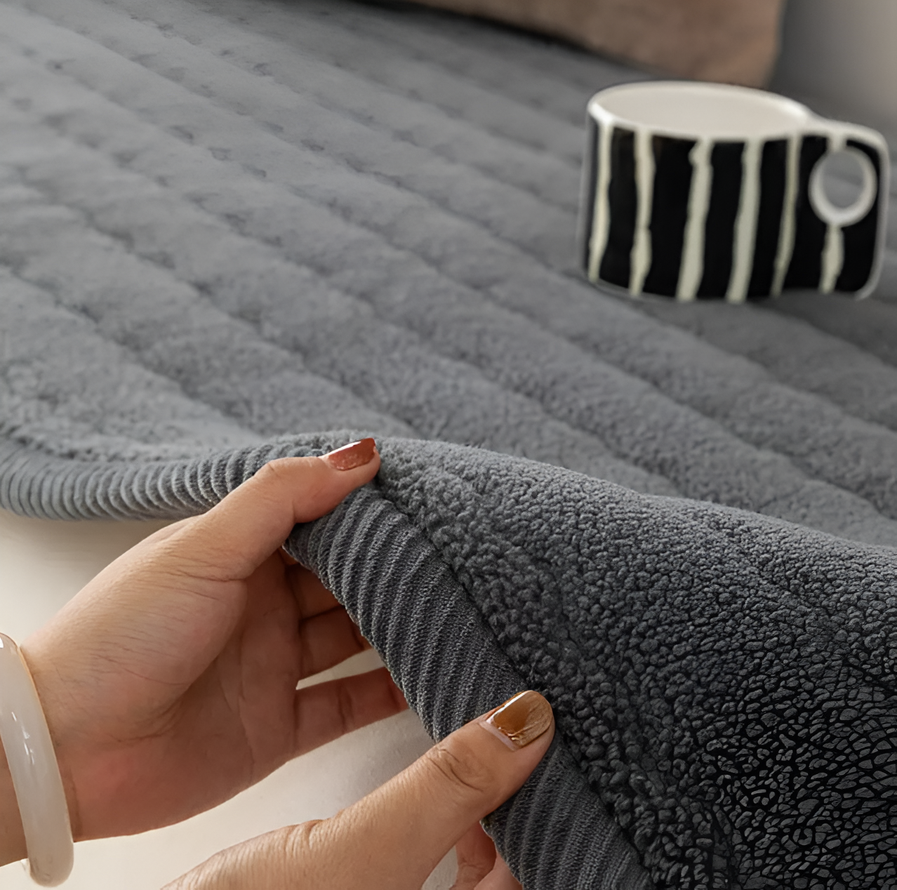 Antislip Polyester Bankhoes voor Huisdieren – Zacht en Beschermend in Grijs, Beige of Blauw 10