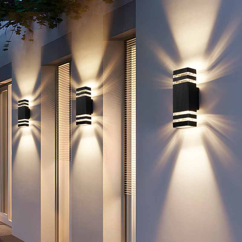 Buiten Wandlamp van Aluminium en Glas met LED Verlichting – Moderne Buitenverlichting Wandlamp 2