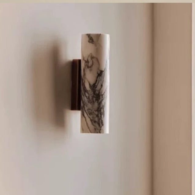 Calacatta Marmeren Wandlamp met Verouderd Messing en Twee Lichtbronnen voor Binnengebruik 8