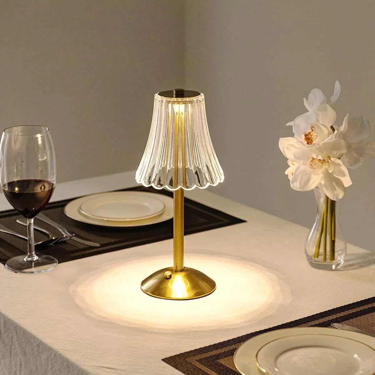 Draadloze Oplaadbare Tafellamp met Aanraakbediening – Elegant Vintage Design voor Binnen en Buiten 4