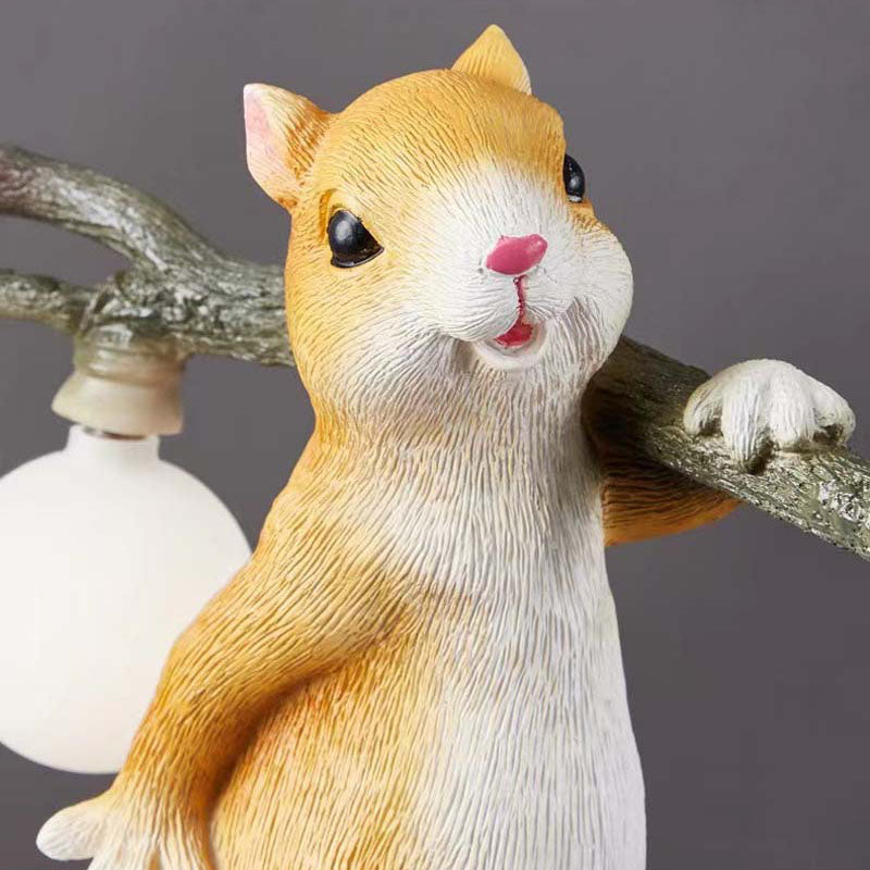 Eiken Tafellamp met Natuurlijke Inspiratie en Energiezuinige LED Verlichting 1