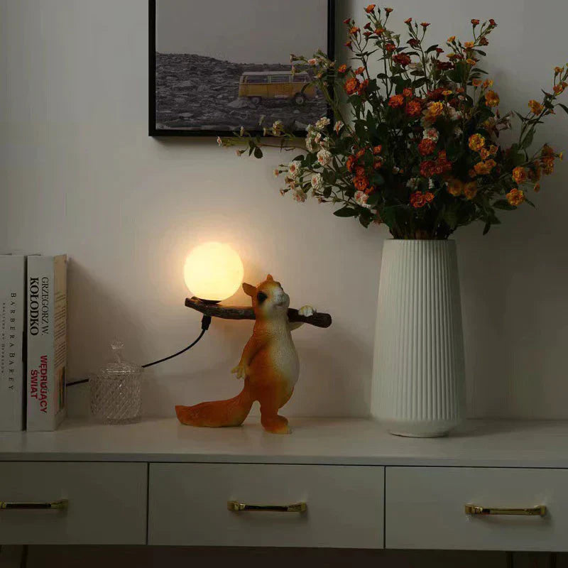 Eiken Tafellamp met Natuurlijke Inspiratie en Energiezuinige LED Verlichting 5