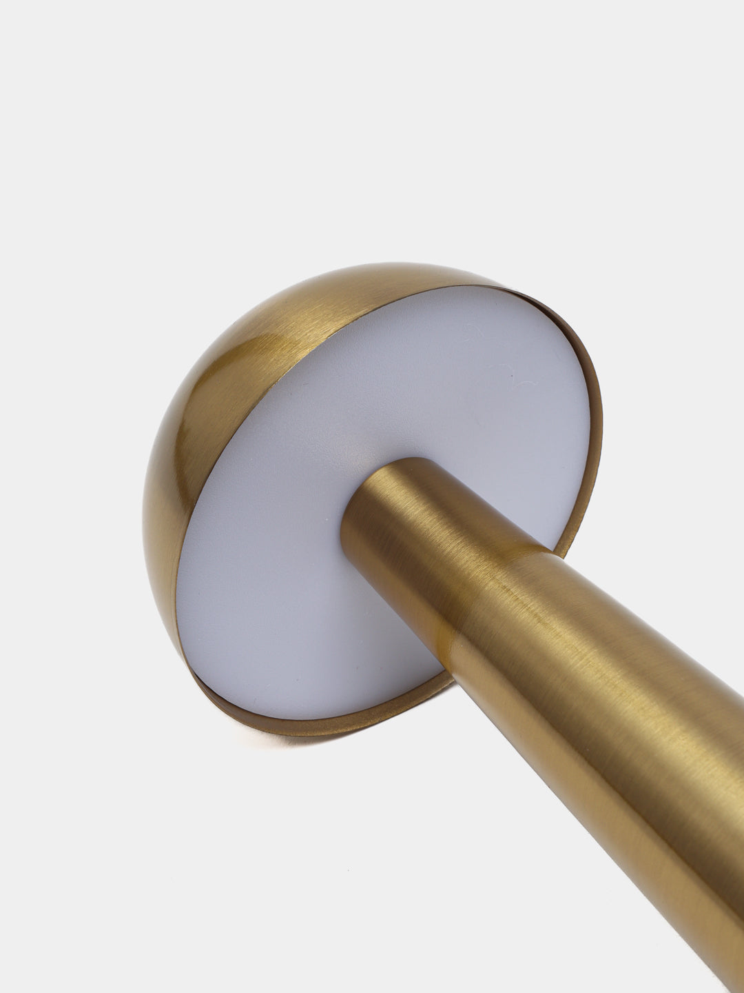 Elegante Gouden Oplaadbare Tafellamp - Draadloze Touch-Dimbare Lamp voor Sfeervolle Verlichting 5