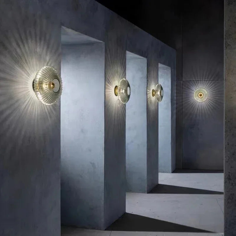 Elegante Ronde Wandlamp van Glas met LED