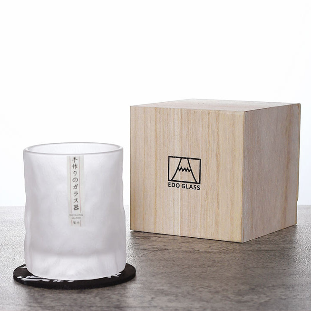 Elegante Whiskey Glazen Set met Geometrisch Ontwerp en Houten Geschenkdoos 5
