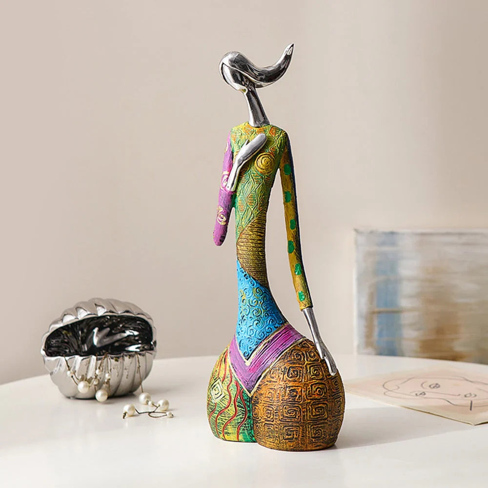 Handgemaakt Abstract Vrouwenbeeldje – Kleurrijk Modern Kunstwerk voor Woonkamer en Kantoor 3