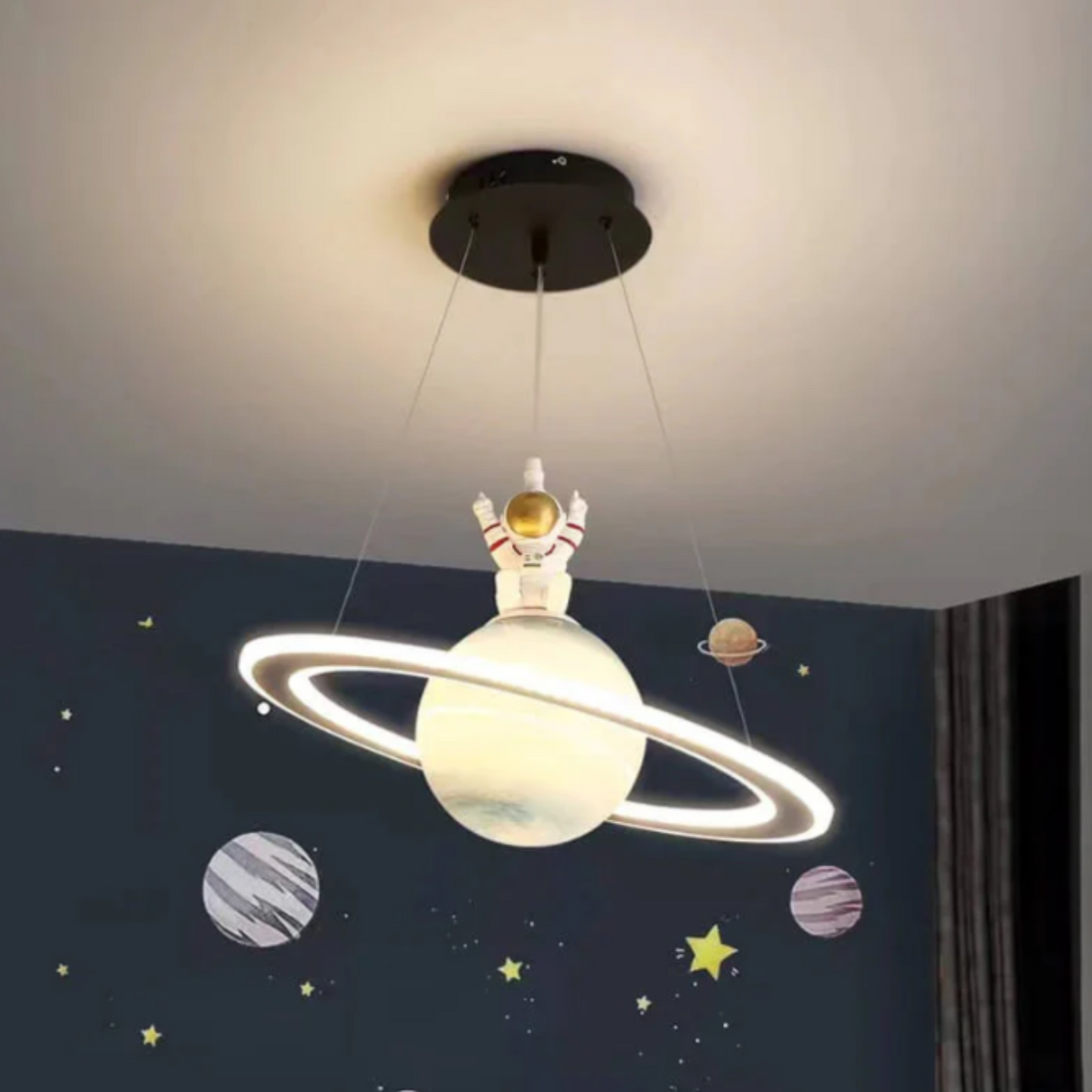 Hanglamp Astronaut LED voor Kinderkamer – Creatieve Ruimteverlichting met Energiezuinige LED 3