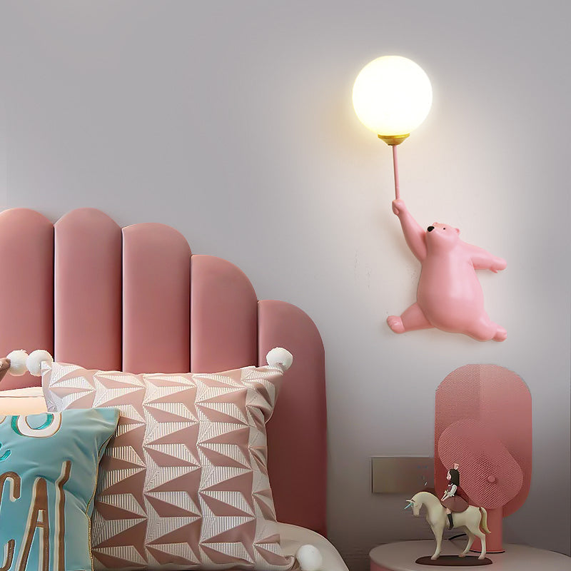 Kindermuurdecoratie met Beer Globe en Zachte LED Verlichting voor een Gezellige Sfeer 2