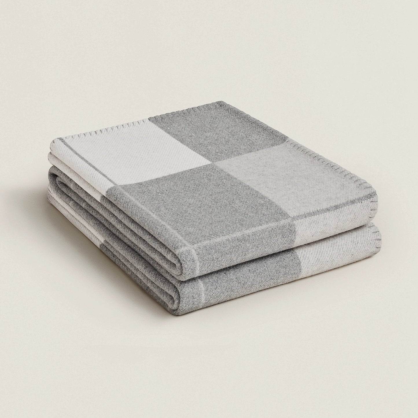 Luxe Dekbedovertrek van 70% Wol en 30% Kasjmier – Elegante Plaid voor Comfort en Warmte 3