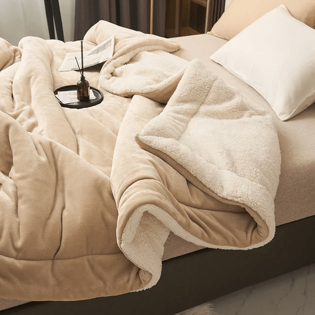 Luxe Fleece Deken 100x120 cm - Zacht en Duurzaam Fluffy Deken voor Woonkamer en Slaapkamer 3
