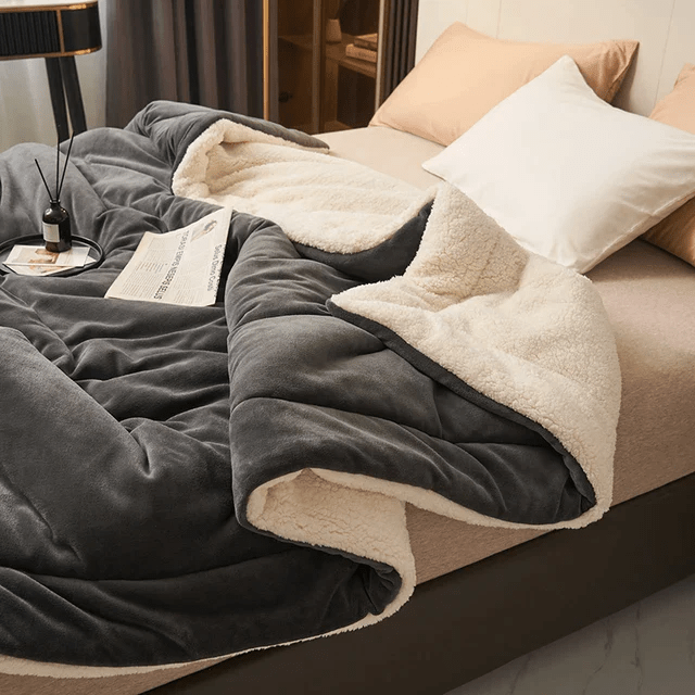 Luxe Fleece Deken 100x120 cm - Zacht en Duurzaam Fluffy Deken voor Woonkamer en Slaapkamer 6