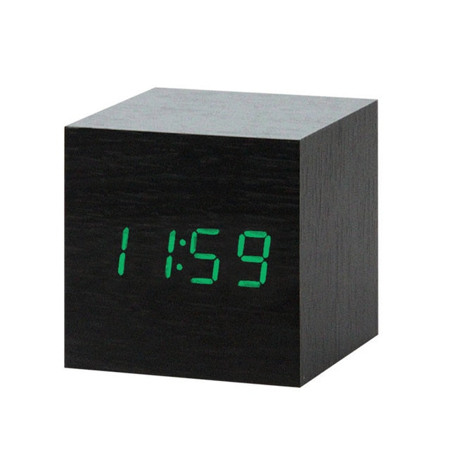 Minimalistische Digitale Wekker met Spraakbesturing en Helder LED-Display voor Slaapkamer 11