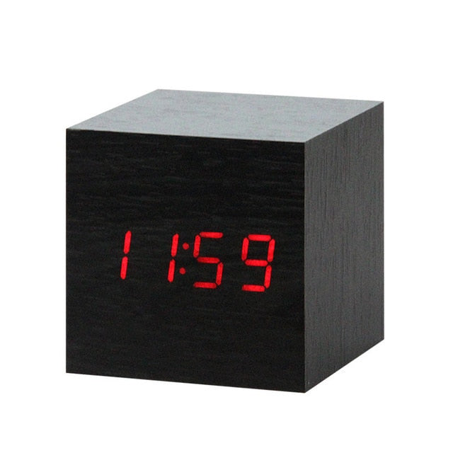 Minimalistische Digitale Wekker met Spraakbesturing en Helder LED-Display voor Slaapkamer 9