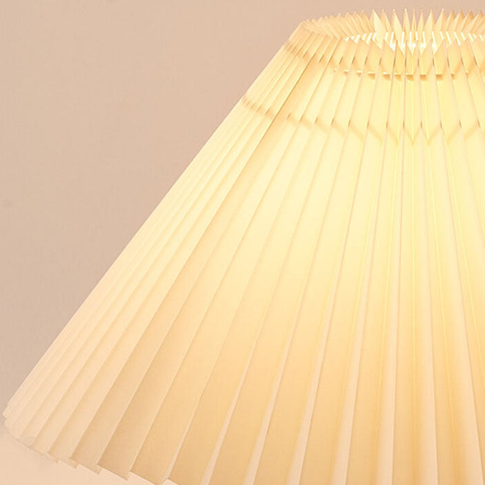 Minimalistische Vintage Geplooide Houten Tafellamp – Lichtbruin en Walnoot voor Binnengebruik 2