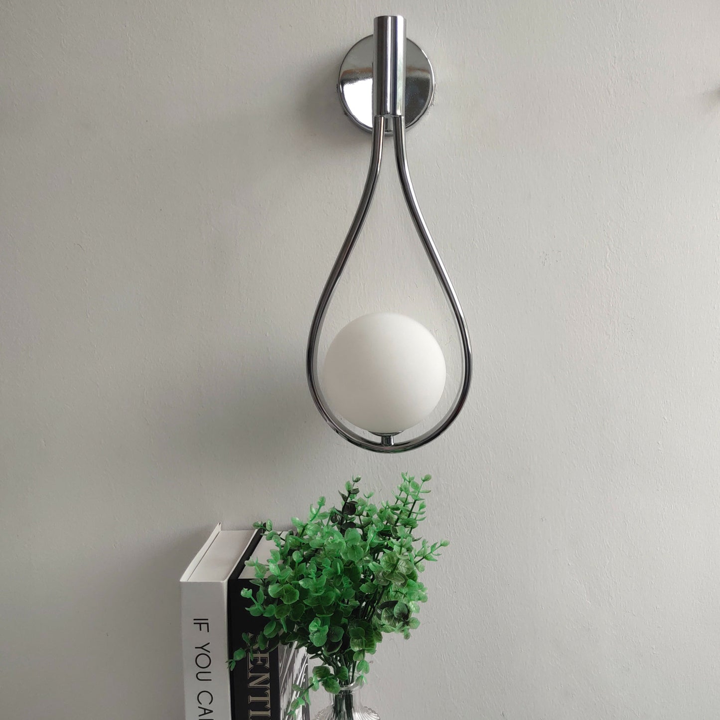 Moderne Wandlamp Zwart en Goud – Minimalistische Muurlamp voor Binnen met Stijl en Functionaliteit 2