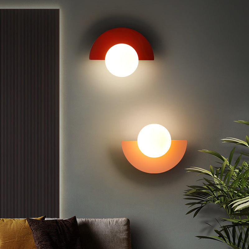 Moderne Wandlamp Zwart met Glazen Halfronde Schaduw voor Binnen – Minimalistische Muurlamp 2