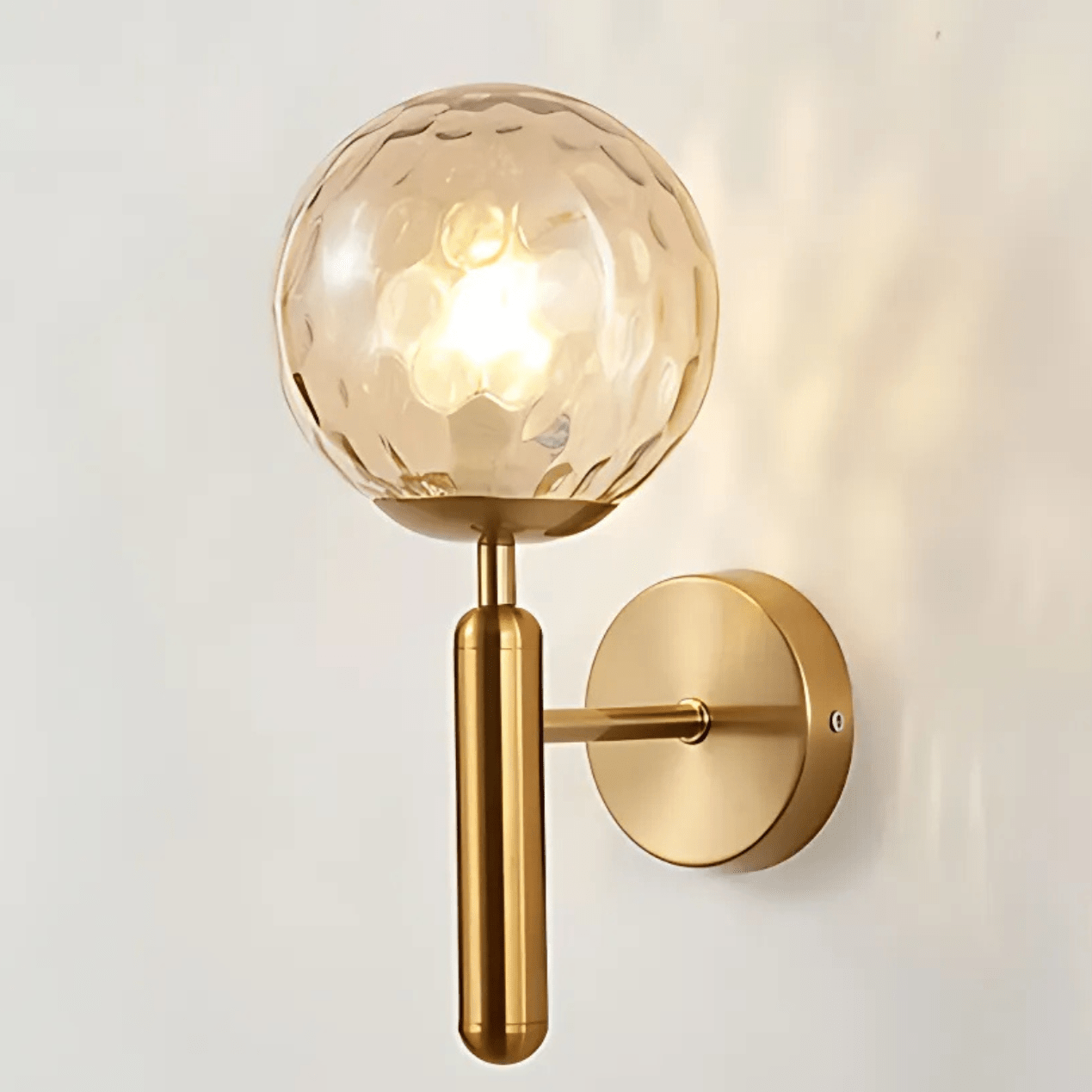 Moderne Wandlamp met Dimbare E27 Fitting en Luxe Koperafwerking voor Binnengebruik 4