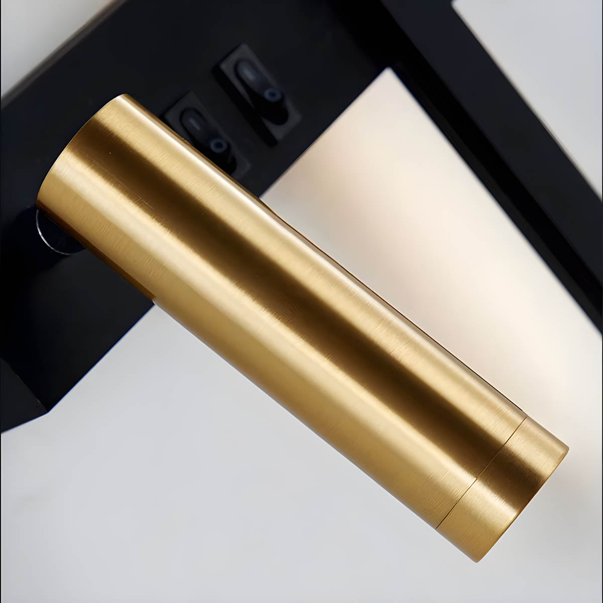 Moderne Wandlamp van Aluminium met Minimalistisch Ontwerp – Zwarte Muurlamp voor Binnengebruik 8