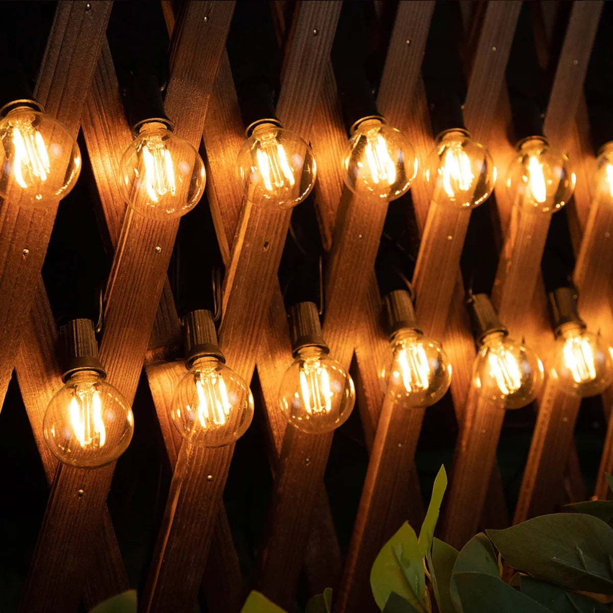 Oplaadbare Solar Lichtslinger voor Buitenverlichting – Sfeervolle Buitenlamp in 7, 10 en 15 Meter 1