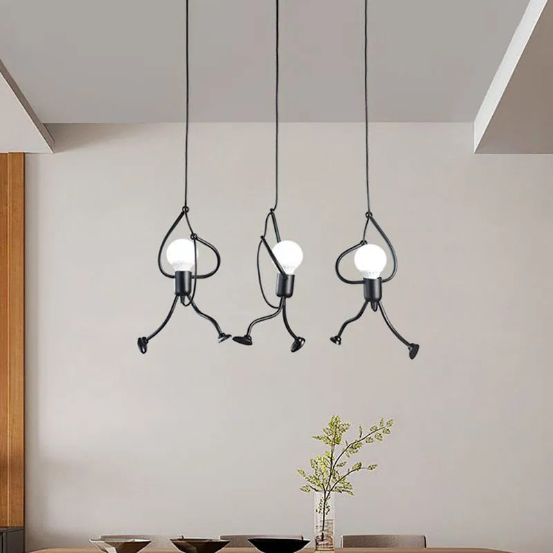 Retro Hanglamp in de Vorm van een Speelse Pop – Unieke Pendelverlichting voor Kinderkamer en Speelruimte 4
