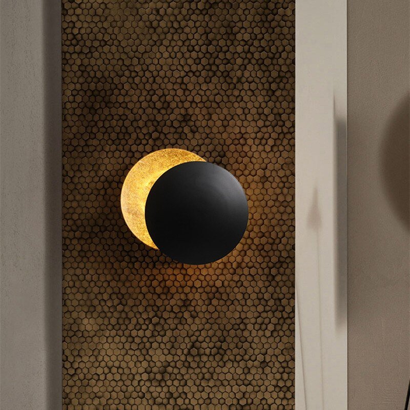 Moderne Zonsverduistering Wandlamp met Warm LED Licht – Unieke Muurlamp voor Binnen Goud Zwart