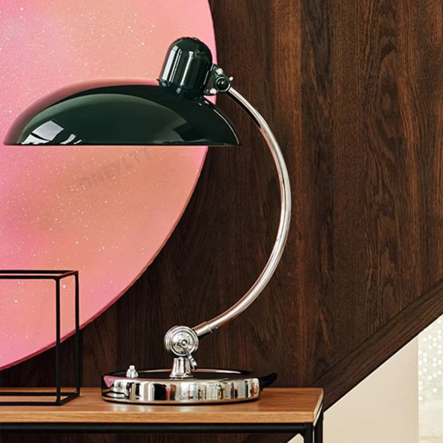 Tafellamp met Bauhaus Design en Scandinavische Stijl voor Bureau en Nachtkastje 3
