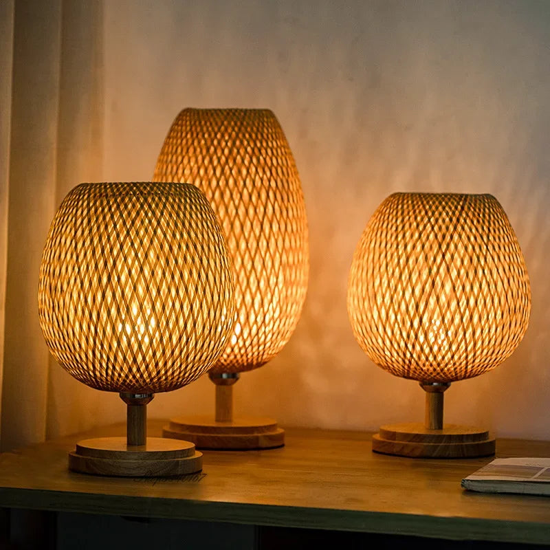 Vintage Bamboe Tafellamp – Rustiek Design voor Warmte en Sfeer in Woonkamer en Slaapkamer 1