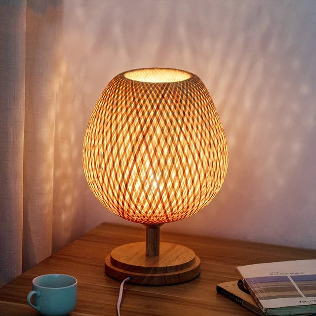 Vintage Bamboe Tafellamp – Rustiek Design voor Warmte en Sfeer in Woonkamer en Slaapkamer 3