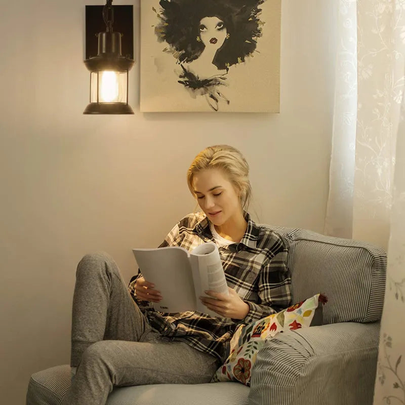 Wandlamp Vintage Industrieel Metaal met Glazen Kap en Oliebronze Afwerking