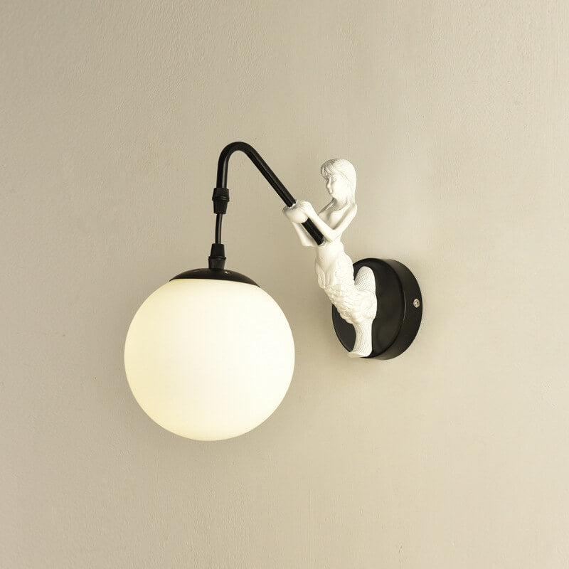 Vintage Zeemeermin Wandlamp Zwart en Goud – Unieke Muurlamp voor Binnengebruik 2