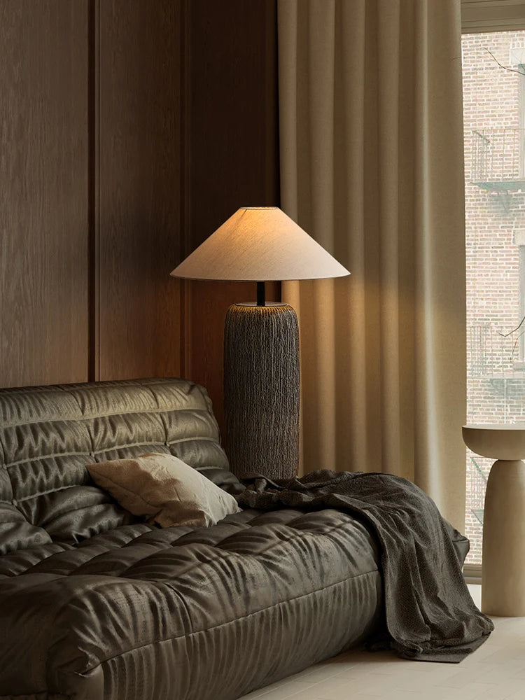 Vloerlamp met Organische Vorm van Hout en Linnen Japandi Stijl