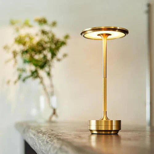 Draadloze Tafellamp met Verstelbare Helderheid – Oplaadbare LED Lamp voor Binnen en Buiten