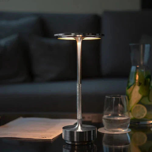 Draadloze Tafellamp met Verstelbare Helderheid – Oplaadbare LED Lamp voor Binnen en Buiten Zilver