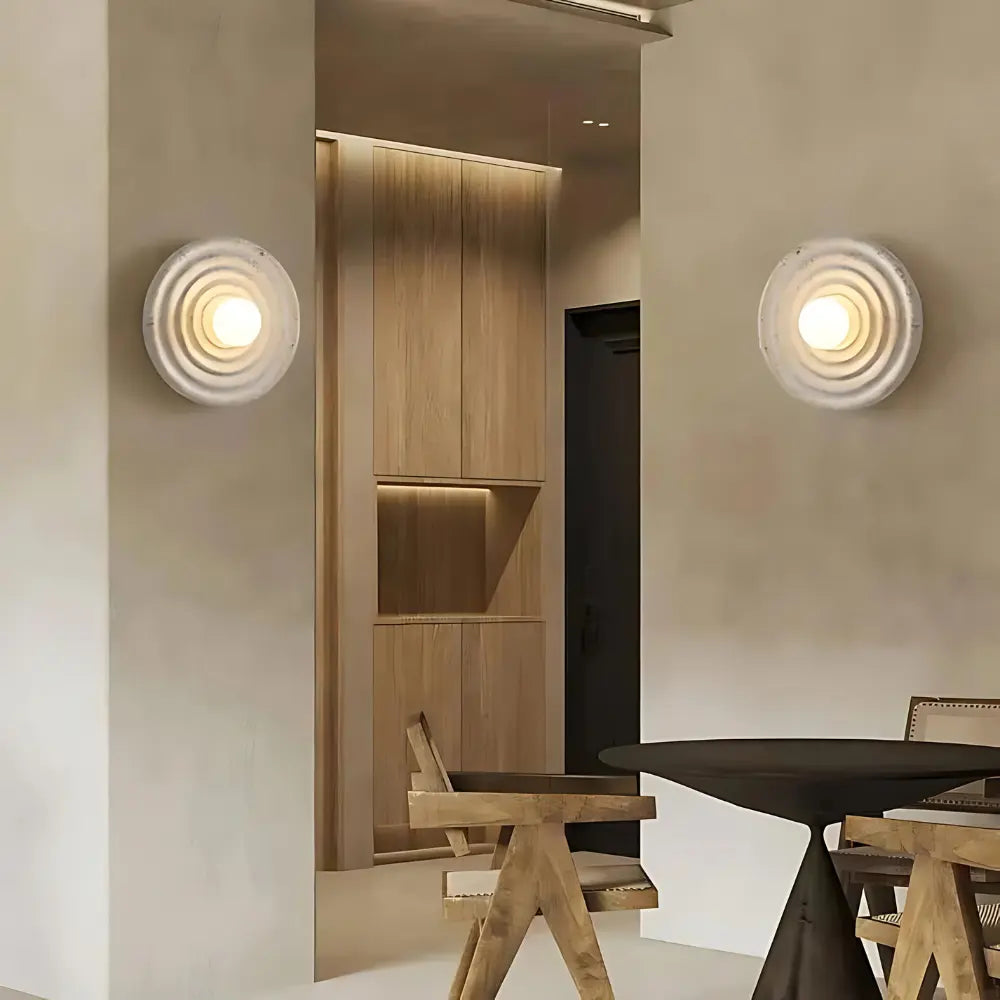 Japandi Wandlamp – Sfeervolle Muurlamp voor Moderne Interieurs met Hoogwaardig Metaal en Acryl