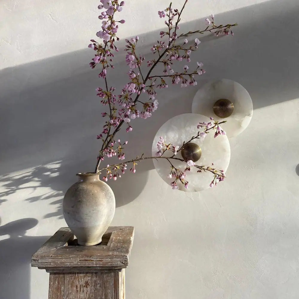 Ronde Alabaster Wandlamp – Moderne Muurlamp voor Elegante Binnenverlichting