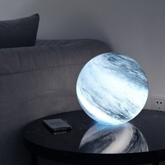 Elegante Maanlamp met Dimbare Kleuren en USB Oplaadfunctie voor Sfeervolle Verlichting 0