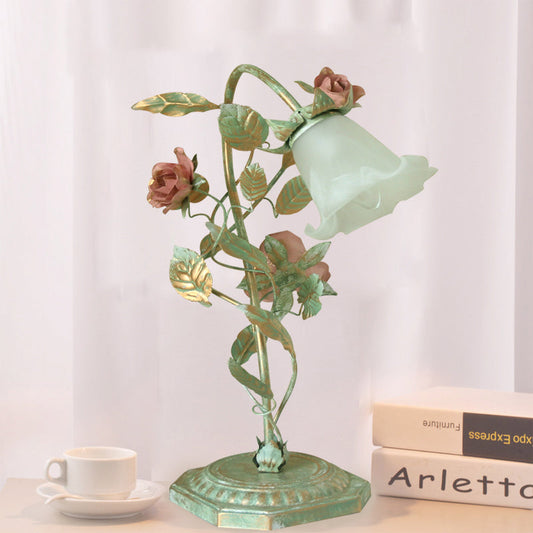 Groene Nachttafel Lamp met Bloemendecoratie – Shabby Chic Stijl voor Slaapkamer, Verstelbare Hoogte 0