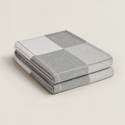 Luxe Dekbedovertrek van 70% Wol en 30% Kasjmier – Elegante Plaid voor Comfort en Warmte 3