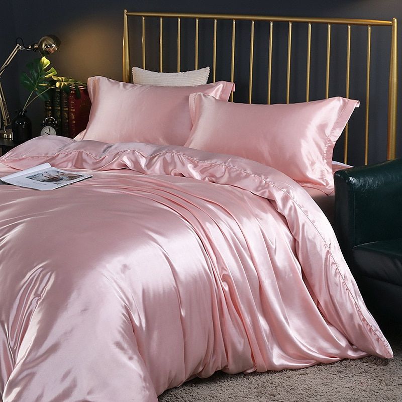 Dekbedovertrek Set voor Bed met Satijnen Afwerking en Modern Ontwerp Roze