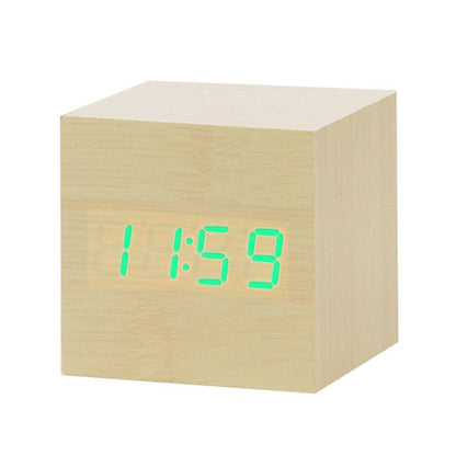 Minimalistische Digitale Wekker met Spraakbesturing en Helder LED-Display voor Slaapkamer 1