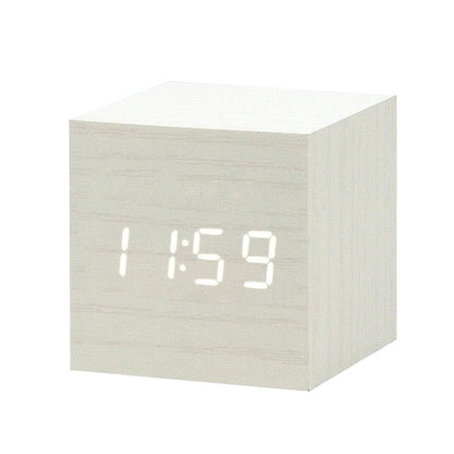 Minimalistische Digitale Wekker met Spraakbesturing en Helder LED-Display voor Slaapkamer 10