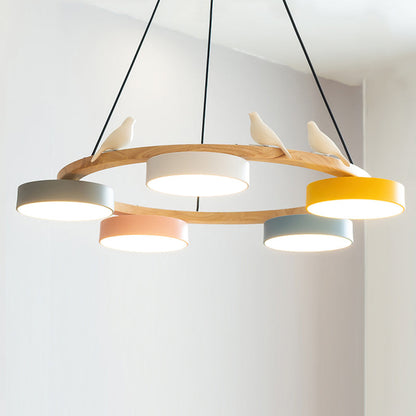 Moderne Kroonluchter van Hout met Vogelfiguren en LED Verlichting – Ronde Plafondlamp voor Woonkamer en Eetkamer 11