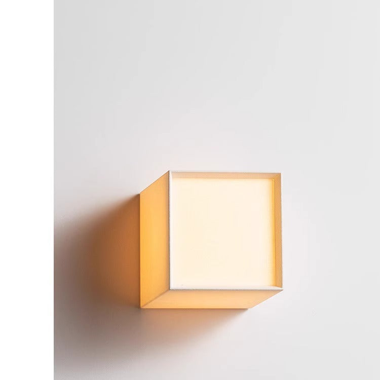 Wandlamp met Stoffen Kap en Geïntegreerde LED voor Moderne Binnenruimtes