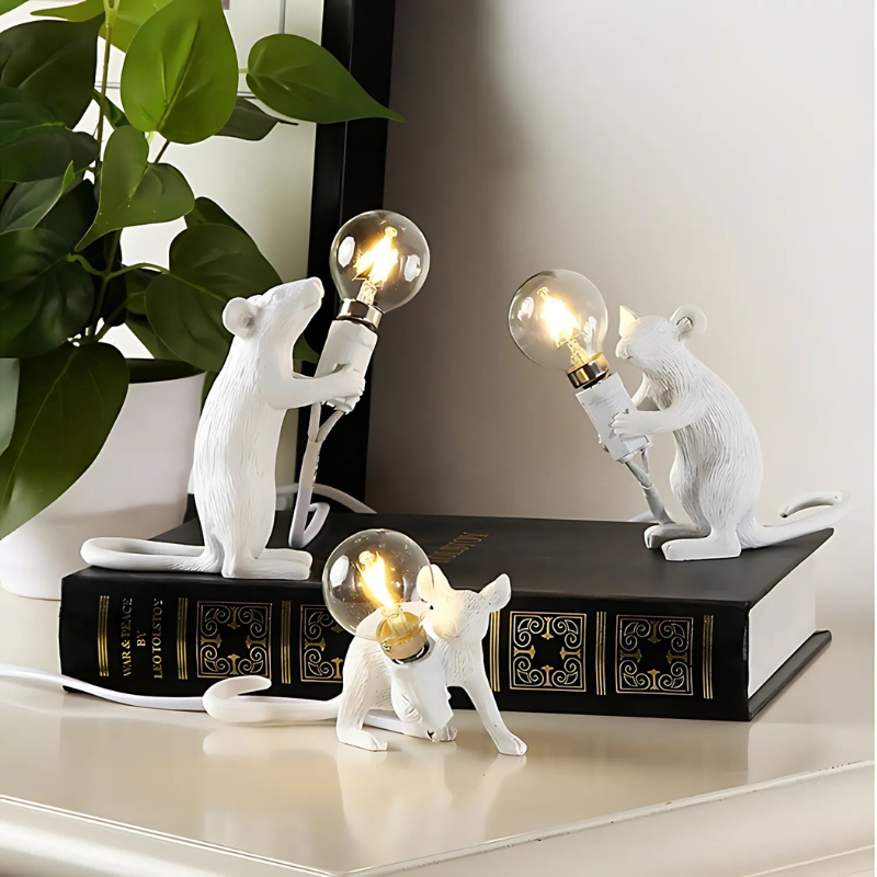 Speelse Tafellamp in Uniek Muisontwerp – Creatieve Verlichting voor Tafel of Kast 7