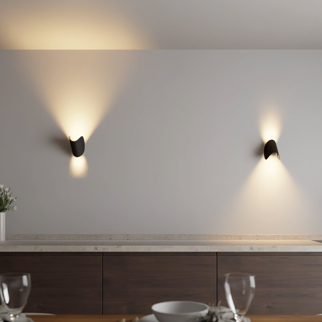 LED Wandlamp Halve Maan Verstelbaar - Modern Design voor Binnen en Buiten
