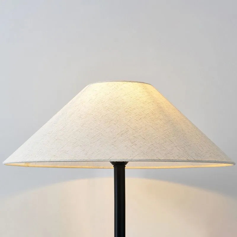 Vloerlamp met Organische Vorm van Hout en Linnen Japandi Stijl