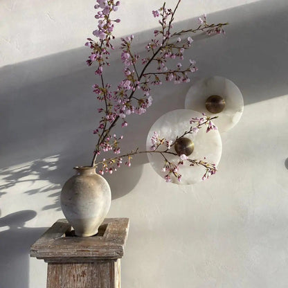 Ronde Alabaster Wandlamp – Moderne Muurlamp voor Elegante Binnenverlichting